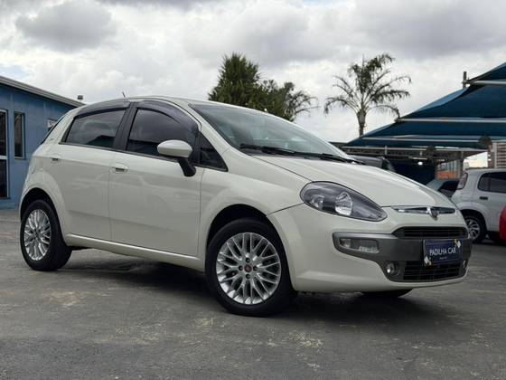 FIAT PUNTO 1.6 ESSENCE 16V FLEX 4P MANUAL